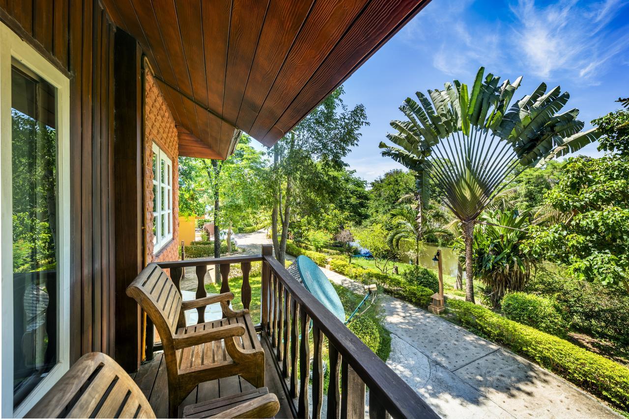 Vana Varin Resort Hua Hin Exterior photo